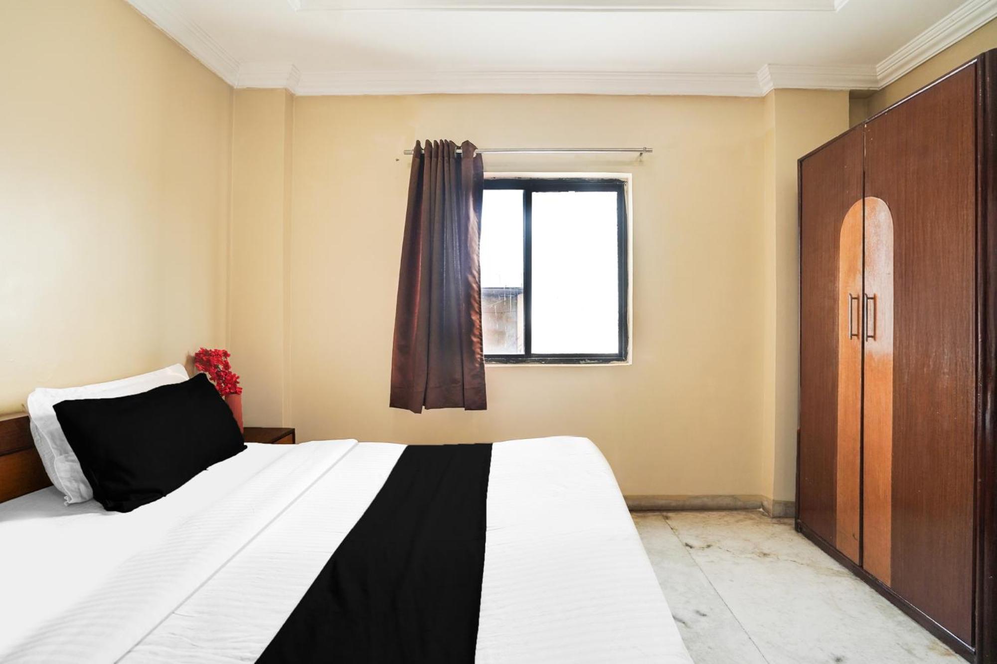 Super Hotel O Pithampur Formerly Ganga Residency Akolia Exterior foto